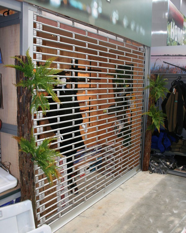 Ultra Security internal screen installation to protect guns in store